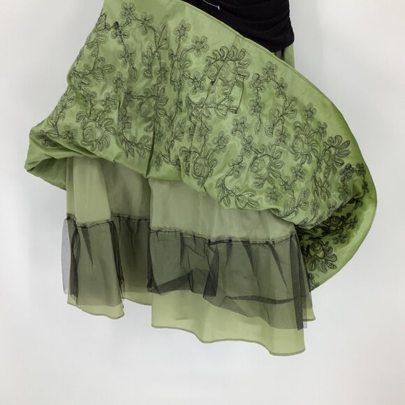 SLNY Dress Black & Green Floral Embroidered Skirt Large Ruched Bodice - Picture 6 of 8